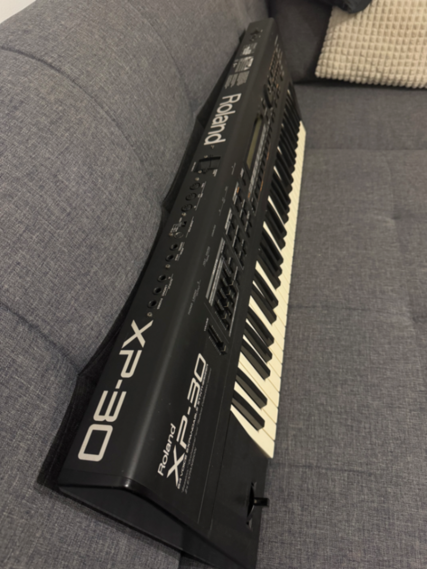 Roland XP30 — fotografija 3